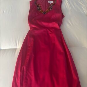 Carmen Marc Valvo Elegant Red Midi Dress